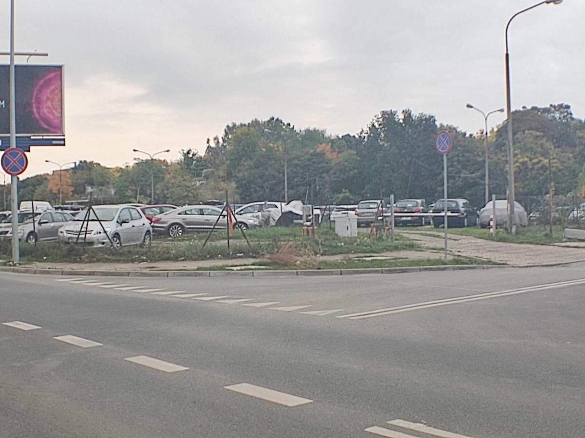 3030 Jana Spychalskiego 32 - Tanie Pokoje W Apartamencie - Samodzielne Zameldowanie - Self Check In Poznań Exterior foto