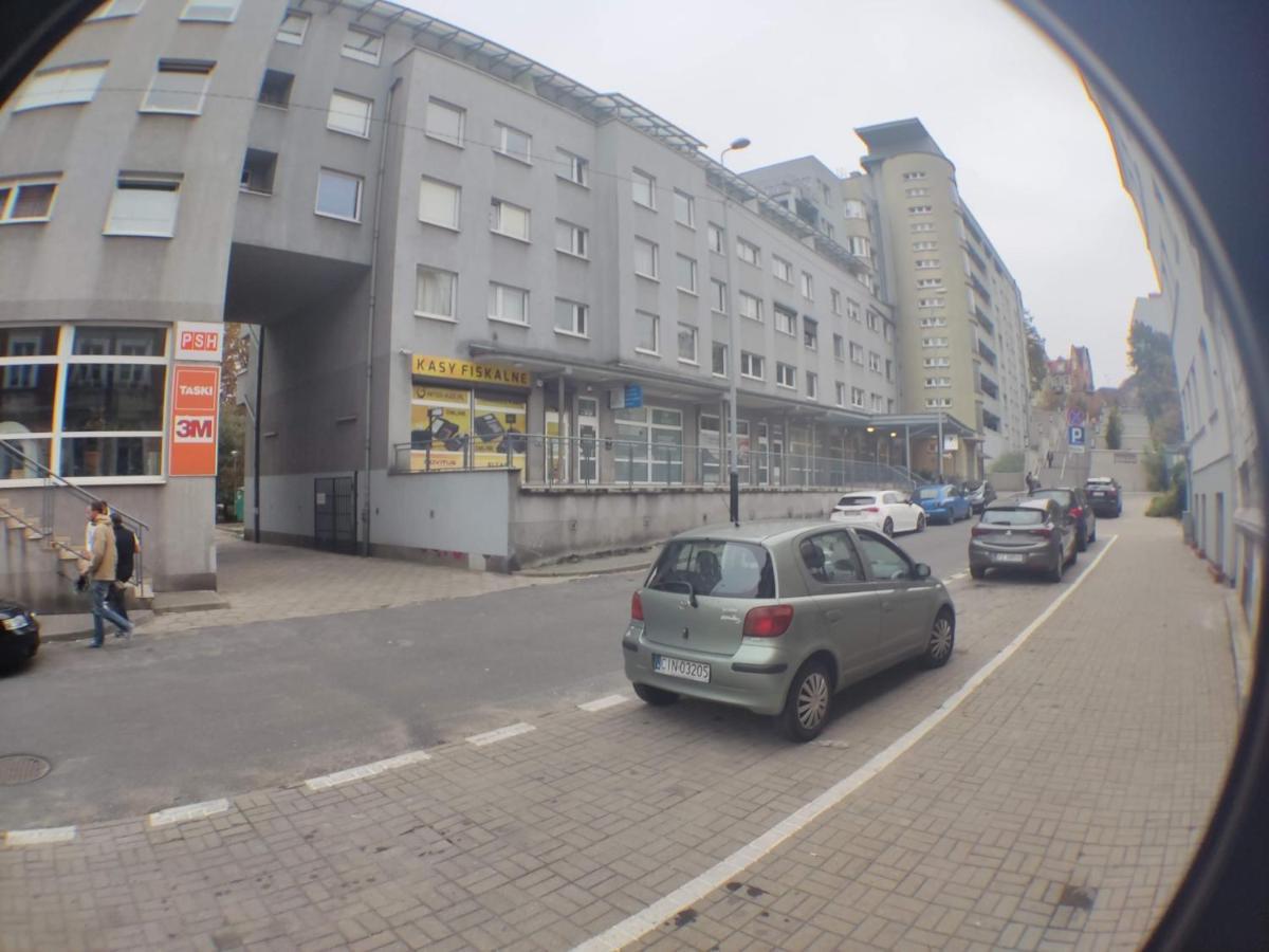 3030 Jana Spychalskiego 32 - Tanie Pokoje W Apartamencie - Samodzielne Zameldowanie - Self Check In Poznań Exterior foto